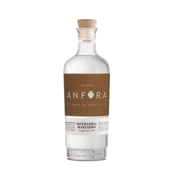 Grappa affinata in terracotta Anfora 43° Marzadro Grappa affinata in terracotta Anfora 43° Marzadro