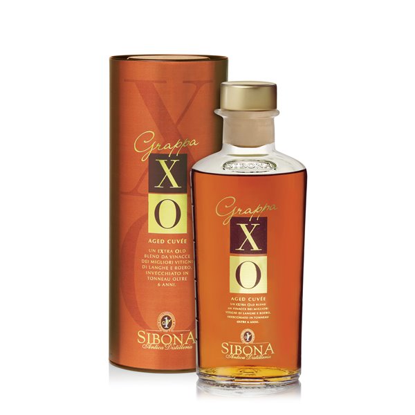Grappa XO invecchiata 10 anni - Distilleria Sibona 0,5 l. Grappa XO invecchiata 10 anni - Distilleria Sibona 0,5 l.