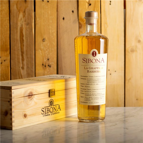 Distilleria Sibona - Confezione regalo Grappa di Barbera MAGNUM con astuccio in legno 1,5 lt