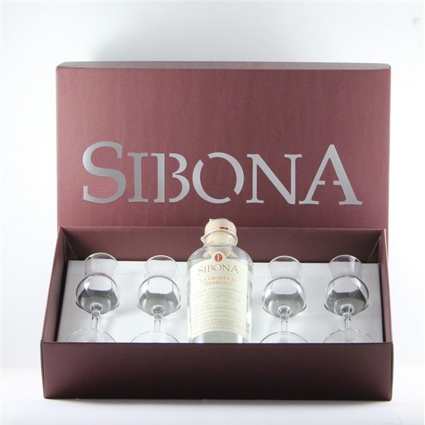 Distilleria Sibona - Confezione regalo Poker 1 bt. 50cl Grappa di Nebbiolo e 4 bicchieri degustazione Distilleria Sibona - Confezione regalo Poker 1 bt. 50cl Grappa di Nebbiolo e 4 bicchieri degustazione