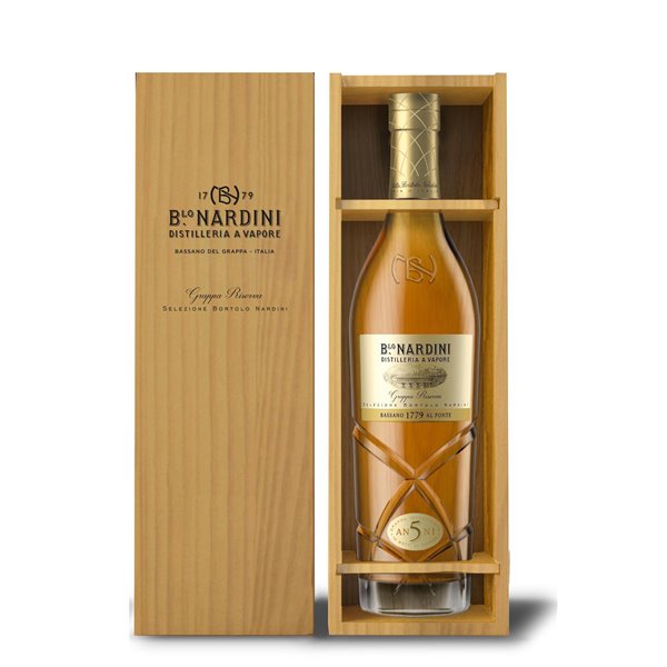 Nardini Grappa Riserva 5 Jahre 45° Holzkiste Nardini Grappa Riserva 5 Jahre 45° Holzkiste