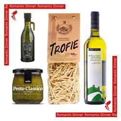 Cena romantica per 2 Persone -  Tradizioni della Liguria - Trofie & Pesto Classico & Vermentino