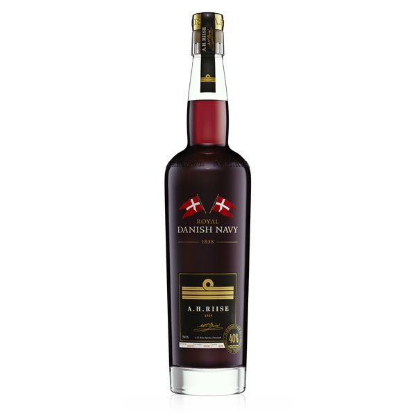 A.H. Riise - Royal Danish Navy 40 %vol. 70 cl (confezione regalo) A.H. Riise - Royal Danish Navy 40 %vol. 70 cl (confezione regalo)