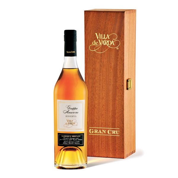 Gran Cru - Grappa Riserva Amarone Bertani 40 ° Distilleria Villa De Varda 0,70 L. Gran Cru - Grappa Riserva Amarone Bertani 40 ° Distilleria Villa De Varda 0,70 L.