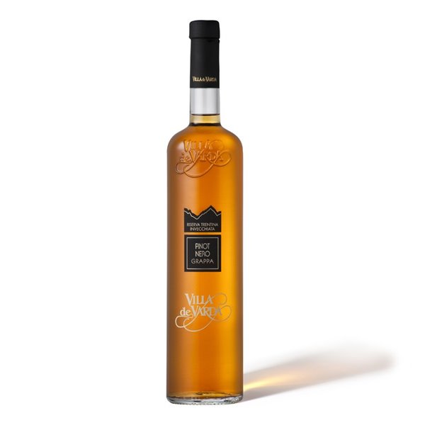 Riserve - Grappa di Pinot Nero Riserva 40 ° Distilleria Villa De Varda 0,70 L. Riserve - Grappa di Pinot Nero Riserva 40 ° Distilleria Villa De Varda 0,70 L.