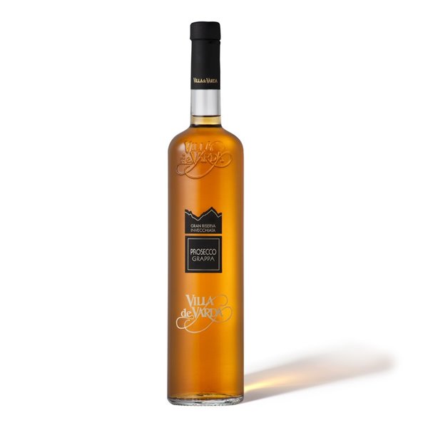 Riserve - Grappa di Prosecco Riserva 40 ° Distilleria Villa De Varda 0,70 L. Riserve - Grappa di Prosecco Riserva 40 ° Distilleria Villa De Varda 0,70 L.